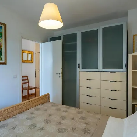 Apartmán Nice In Porto Santelpidio With Kitchen Porto SantʼElpidio
